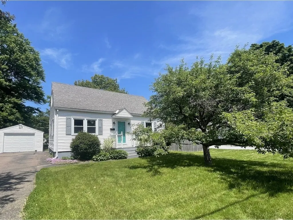 44 Baldwin Avenue South Burlington VT 05403