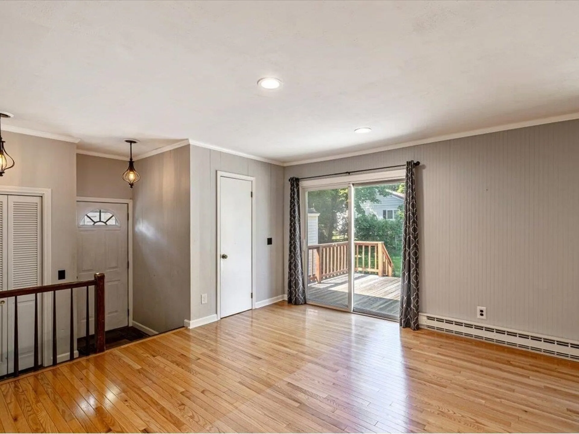 44 Baldwin Avenue South Burlington VT 05403
