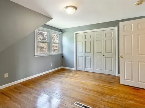 44 Baldwin Avenue South Burlington VT 05403