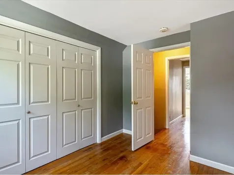 44 Baldwin Avenue South Burlington VT 05403