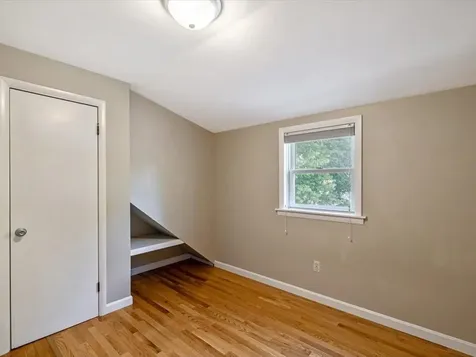 44 Baldwin Avenue South Burlington VT 05403