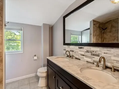 44 Baldwin Avenue South Burlington VT 05403