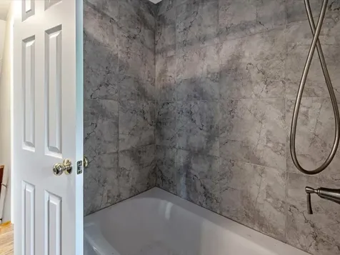 44 Baldwin Avenue South Burlington VT 05403