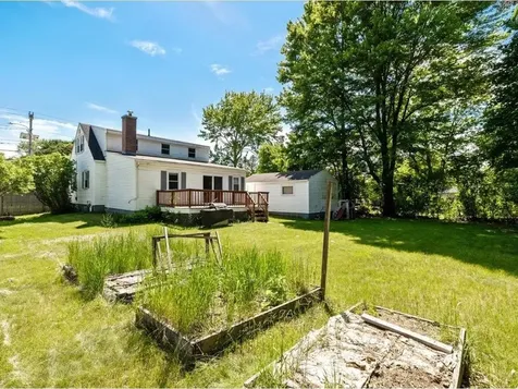 44 Baldwin Avenue South Burlington VT 05403