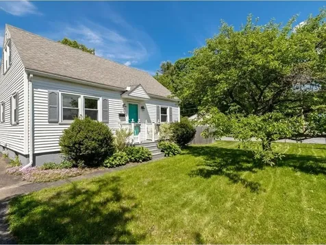 44 Baldwin Avenue South Burlington VT 05403