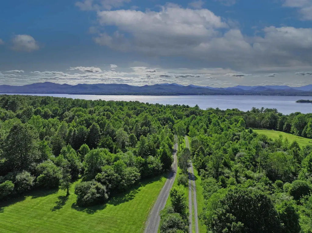 2130 Button Bay Road Ferrisburgh VT 05456