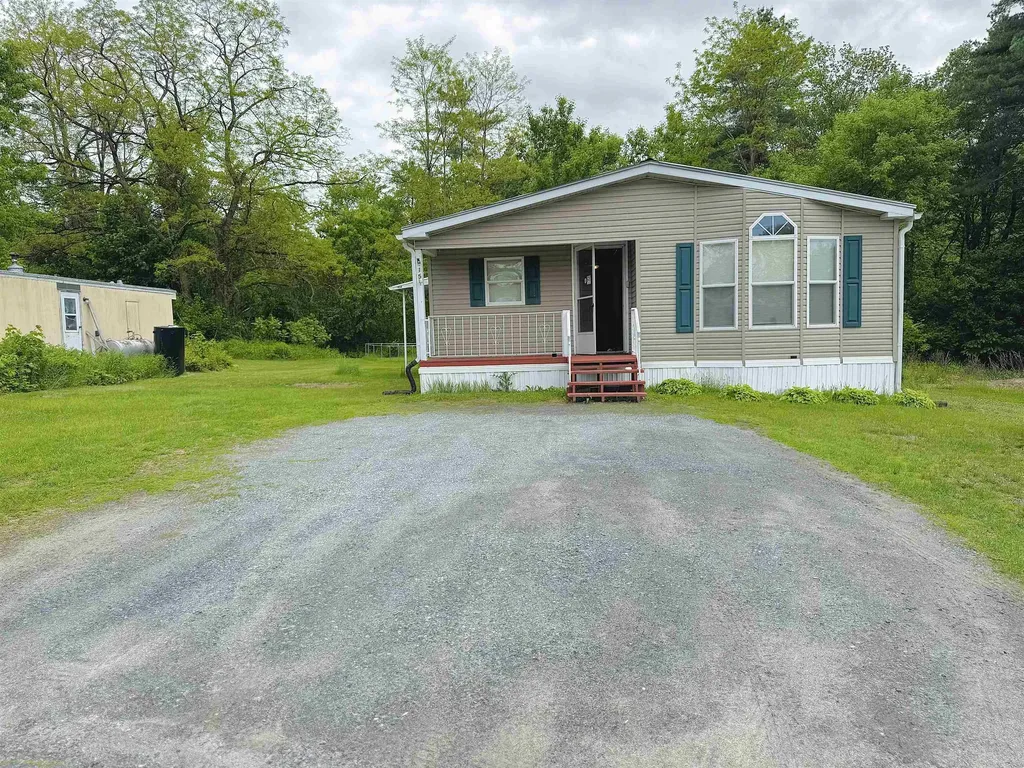 15 Harmony Drive Haverhill NH 03785