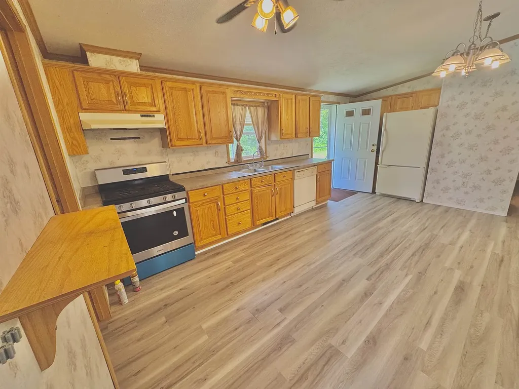 15 Harmony Drive Haverhill NH 03785