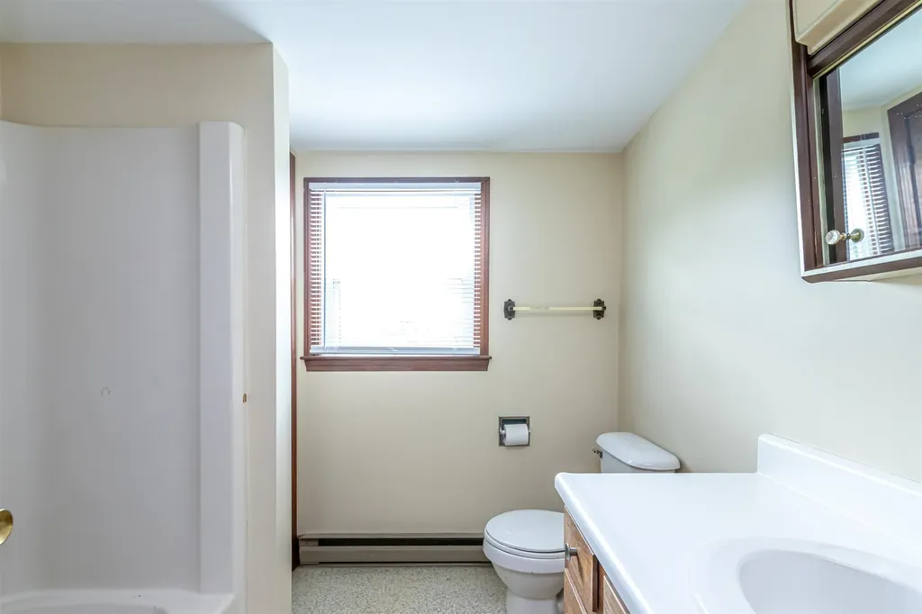 212 West Main Street Hillsborough NH 03244