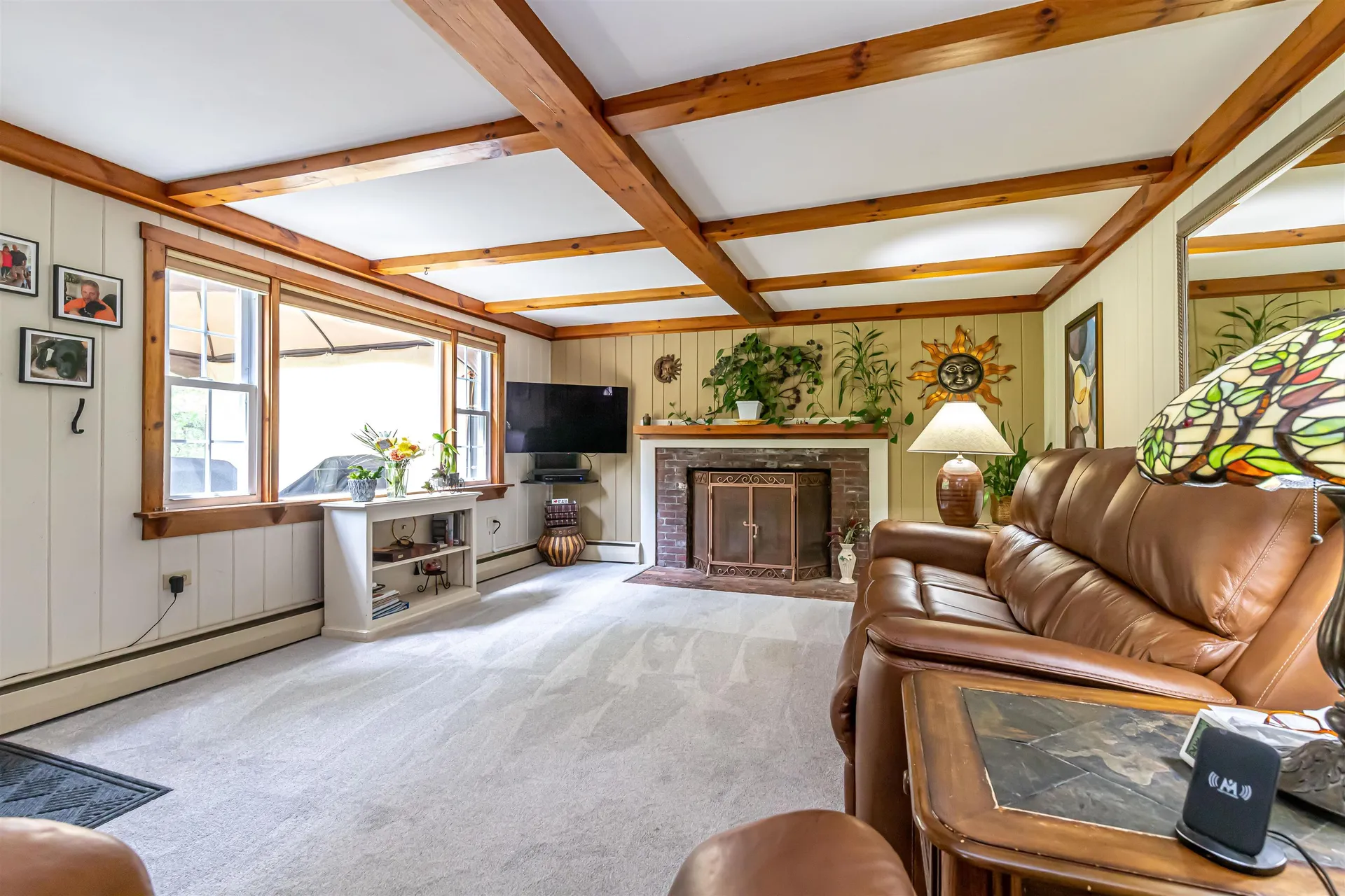 212 West Main Street Hillsborough NH 03244