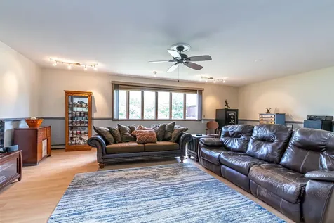 212 West Main Street Hillsborough NH 03244