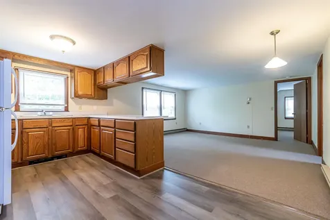 212 West Main Street Hillsborough NH 03244