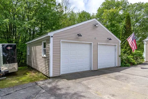 212 West Main Street Hillsborough NH 03244