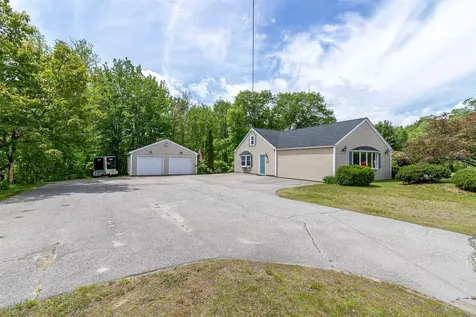 212 West Main Street Hillsborough NH 03244