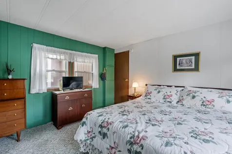 21 Pine Hill Drive Barnstead NH 03225
