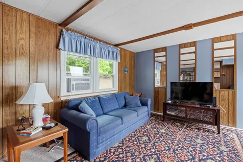 21 Pine Hill Drive Barnstead NH 03225