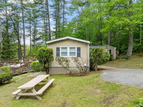 21 Pine Hill Drive Barnstead NH 03225