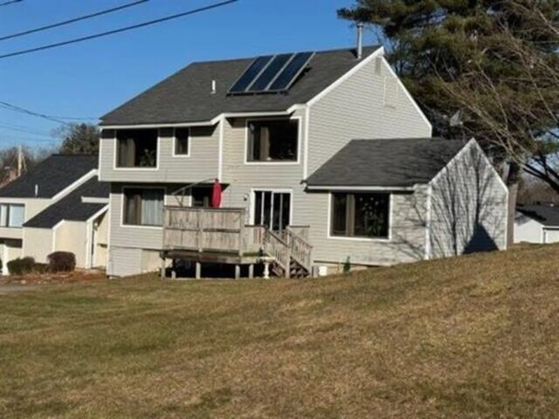 8 Althea Lane Nashua NH 03062