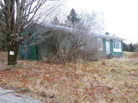 3604 Vt Route 111 Morgan VT 05853-9739