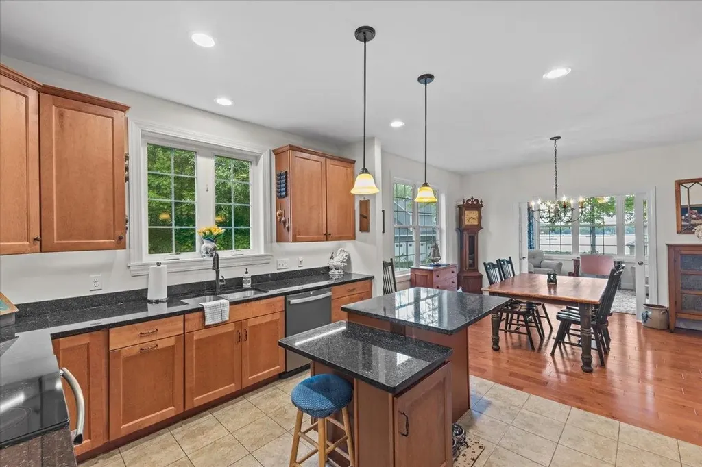 64 Churchill Lane Colchester VT 05446