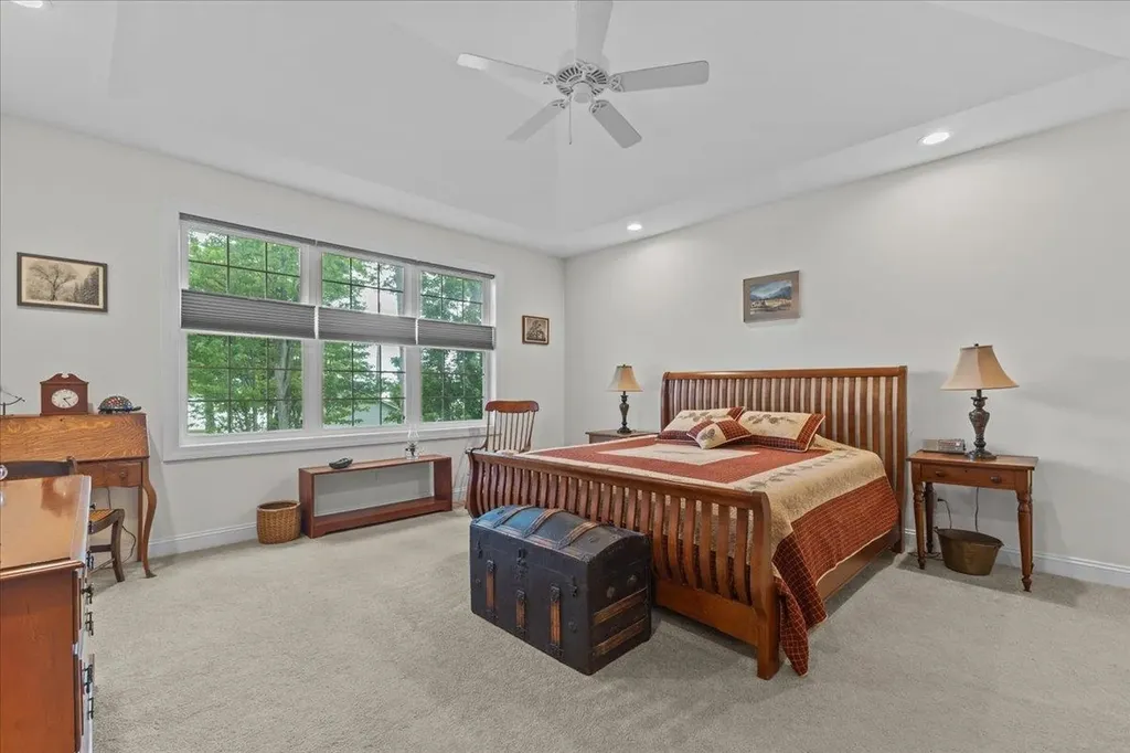 64 Churchill Lane Colchester VT 05446