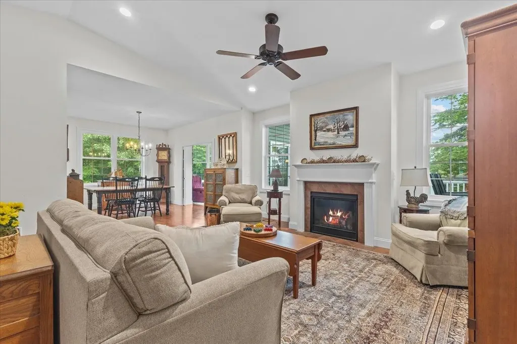 64 Churchill Lane Colchester VT 05446