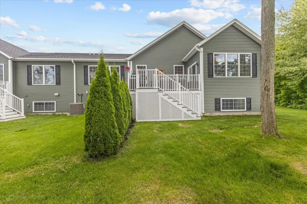 64 Churchill Lane Colchester VT 05446