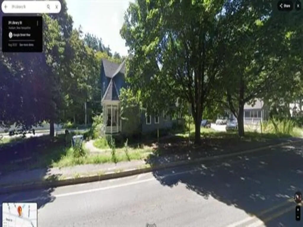 39 Library Street Hudson NH 03051