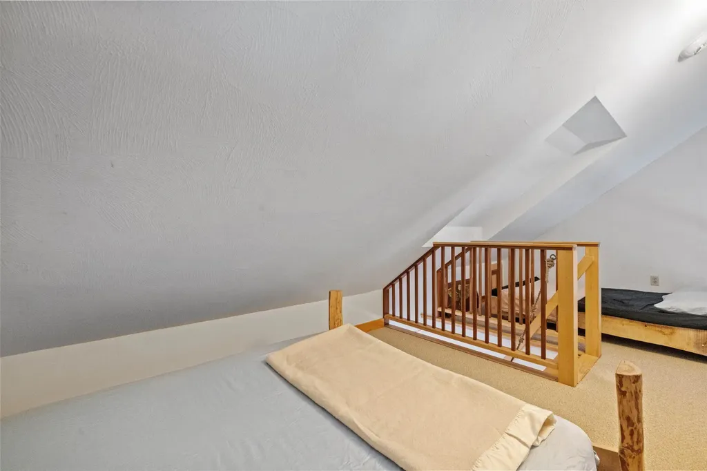 218 Streeter Woods Road Dorchester NH 03266