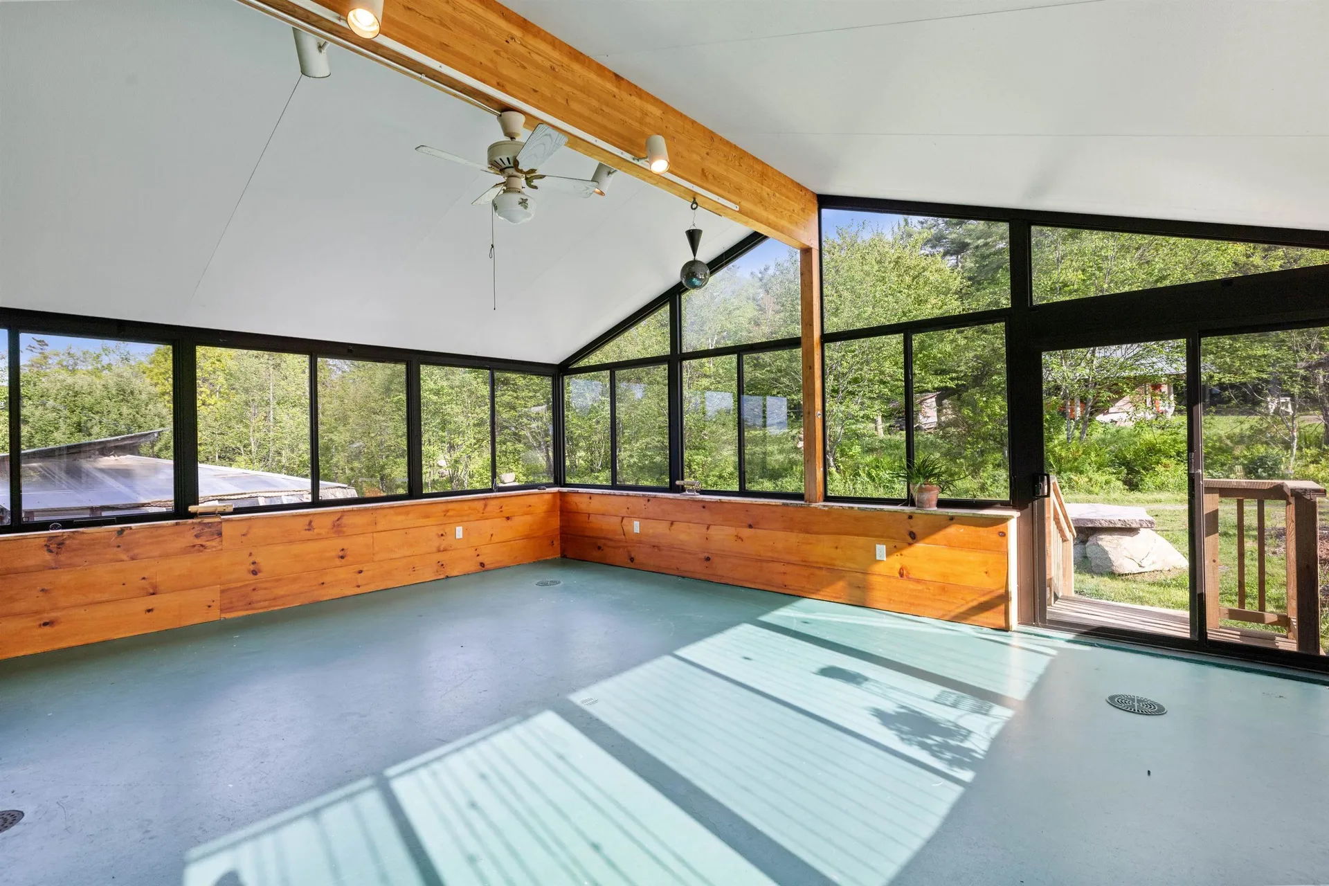 218 Streeter Woods Road Dorchester NH 03266