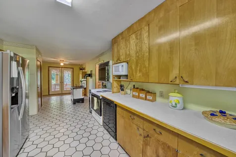 442 Foster Hill Road Henniker NH 03242