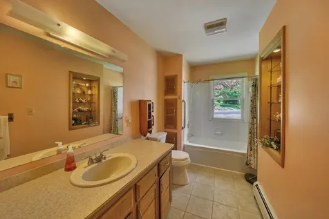 442 Foster Hill Road Henniker NH 03242