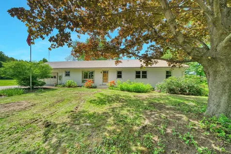 442 Foster Hill Road Henniker NH 03242