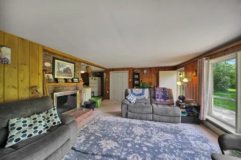 442 Foster Hill Road Henniker NH 03242