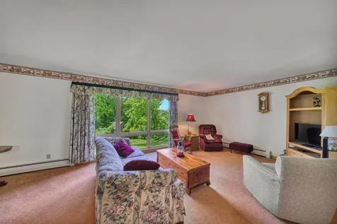 442 Foster Hill Road Henniker NH 03242