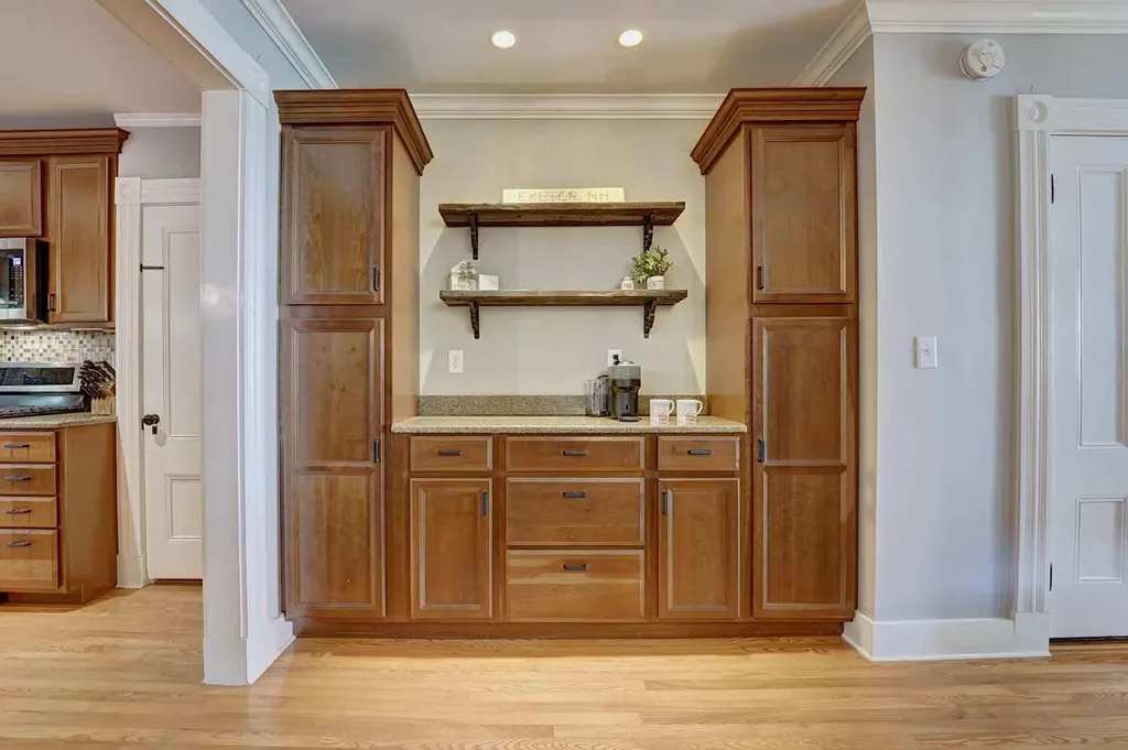 7 Ash Street Exeter NH 03833