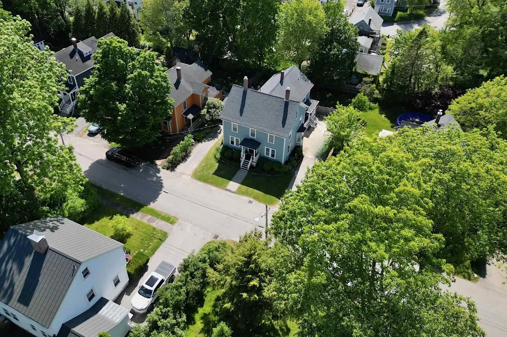 7 Ash Street Exeter NH 03833