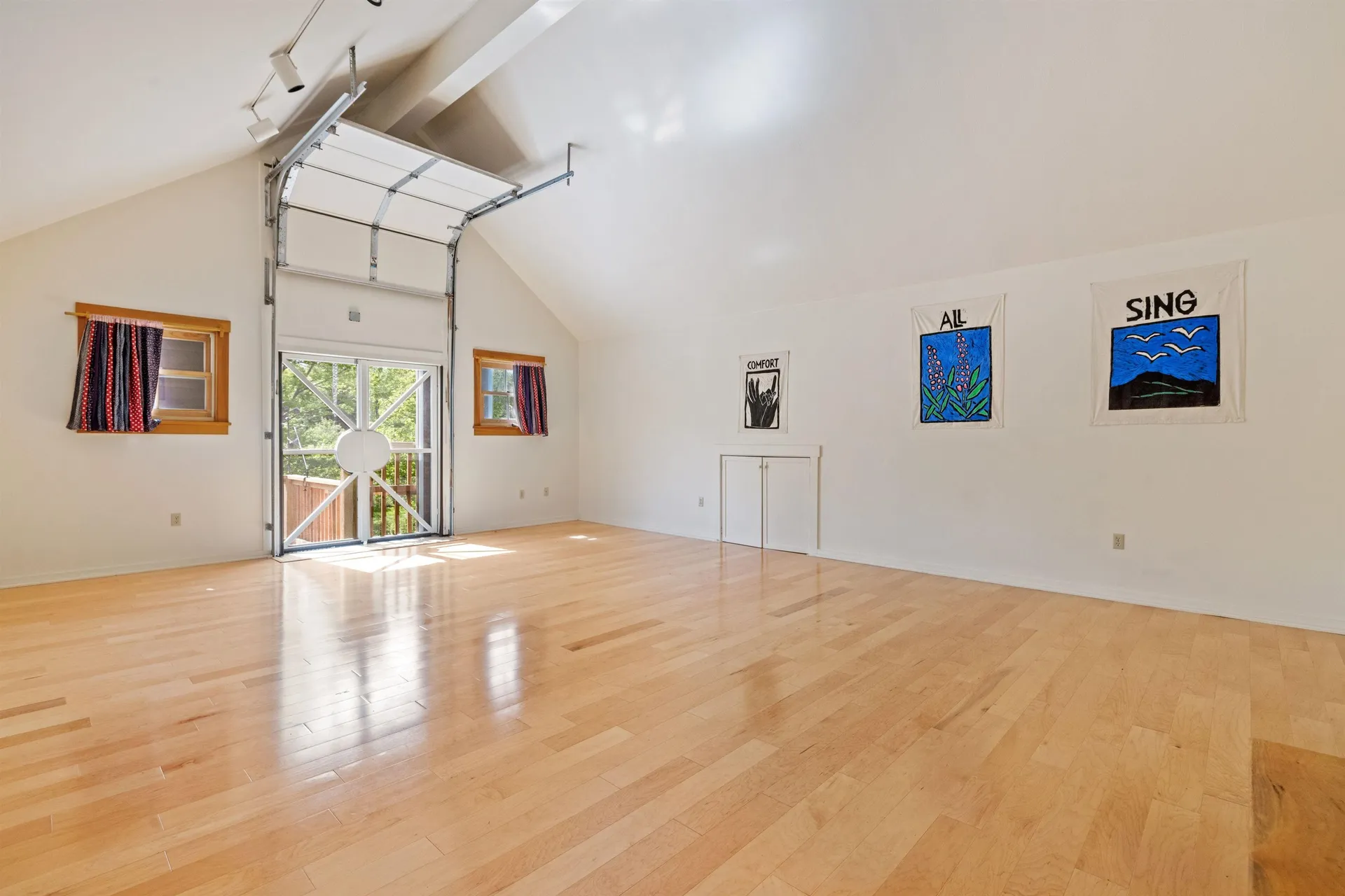 218 Streeter Woods Road Dorchester NH 03266