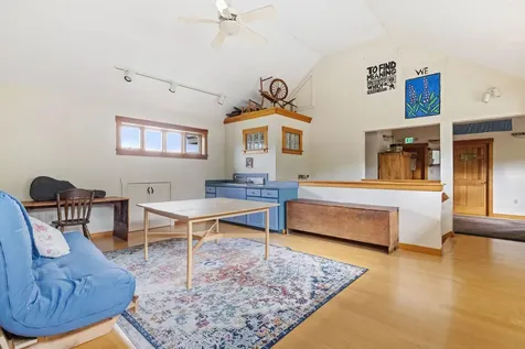 218 Streeter Woods Road Dorchester NH 03266