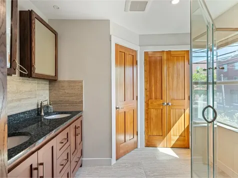 71 North Avenue Burlington VT 05401