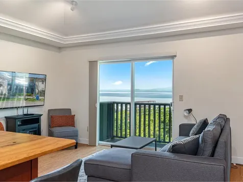 71 North Avenue Burlington VT 05401