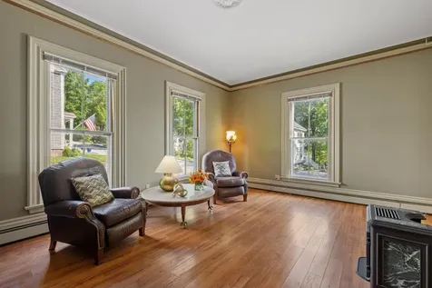 12 Highland Street Meredith NH 03253