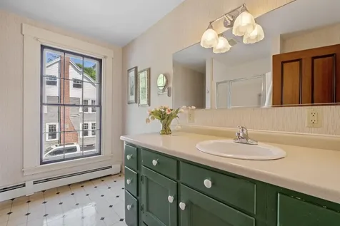 12 Highland Street Meredith NH 03253