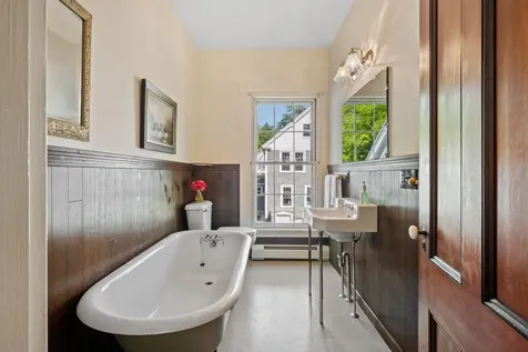 12 Highland Street Meredith NH 03253