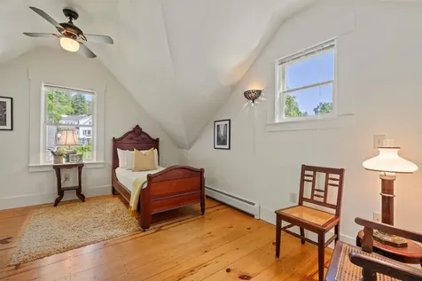 12 Highland Street Meredith NH 03253