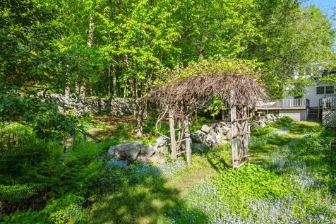 12 Highland Street Meredith NH 03253