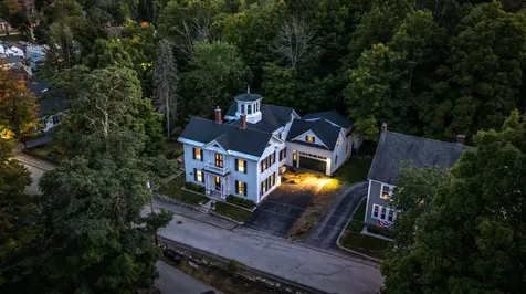 12 Highland Street Meredith NH 03253