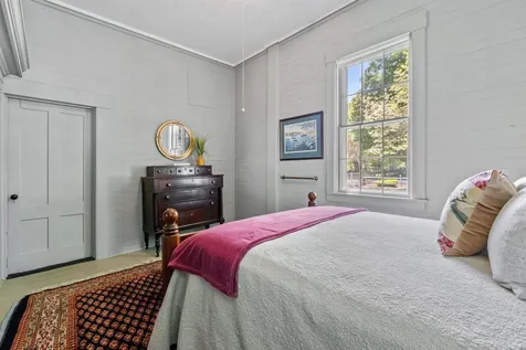 11 Highland Street Meredith NH 03253