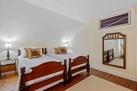 11 Highland Street Meredith NH 03253