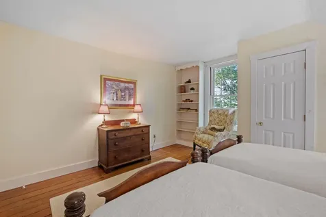 11 Highland Street Meredith NH 03253